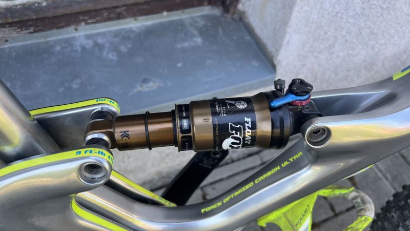 GT zaskar team 100