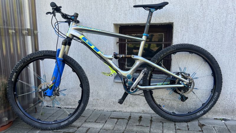 GT zaskar team 100