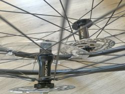 Prodám alu kola Bontrager 29"