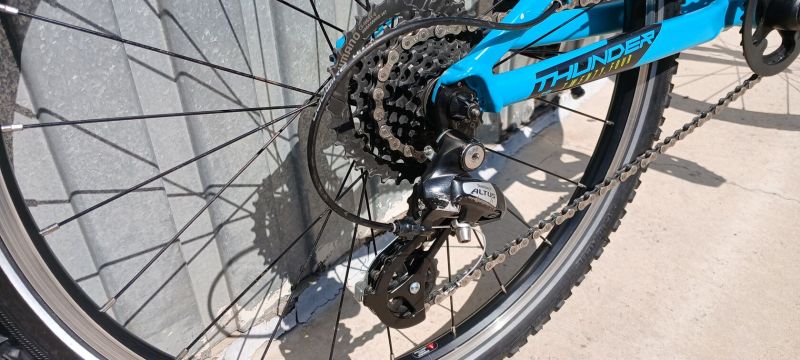 Rock Machine Thunder 24"
