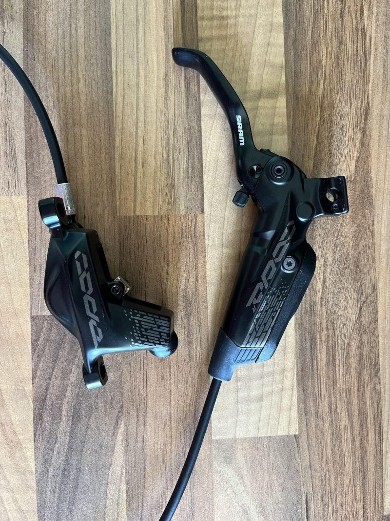 SRAM Code R 