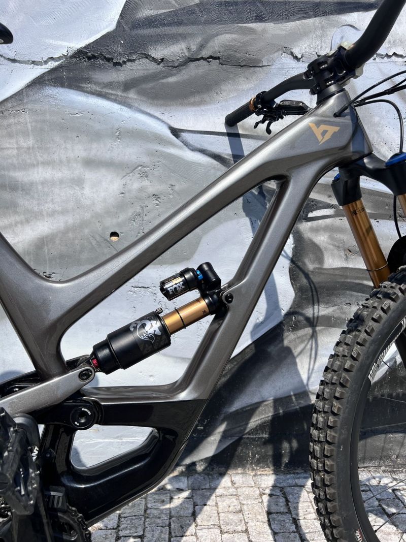 YT CAPRA ELITE 29