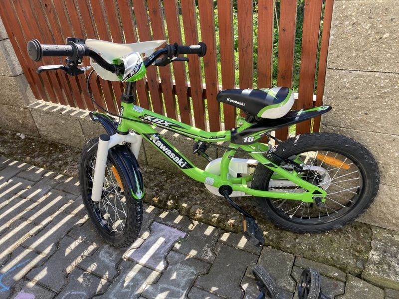 Dětské kolo Kawasaki 16” + kolečka