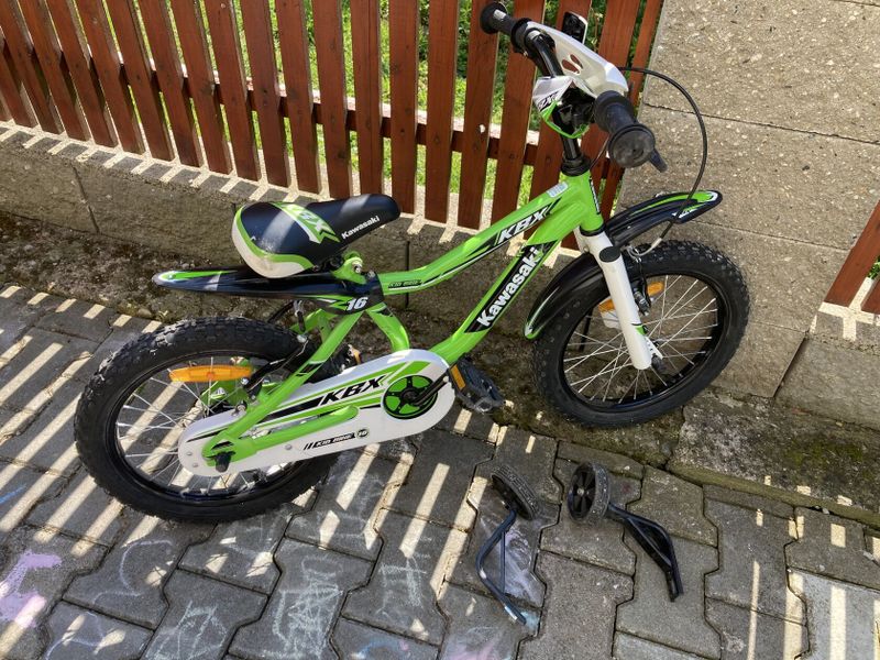 Dětské kolo Kawasaki 16” + kolečka