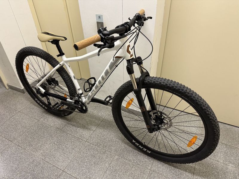 Scott Contessa Scale 20