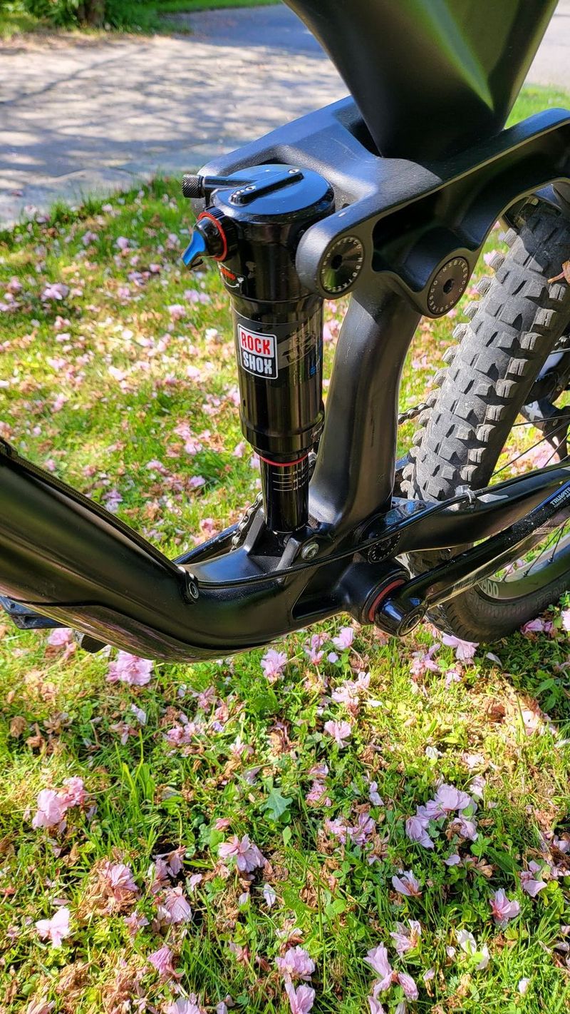 😱!NSbikes Snabb E2 Carbon!