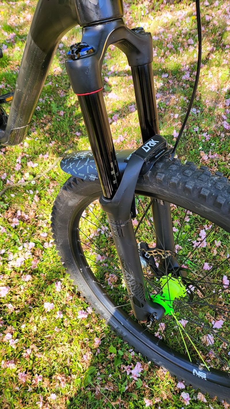 😱!NSbikes Snabb E2 Carbon!