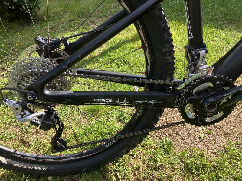 Lehké karbonové dětské kolo - XS (Force) od 130 cm