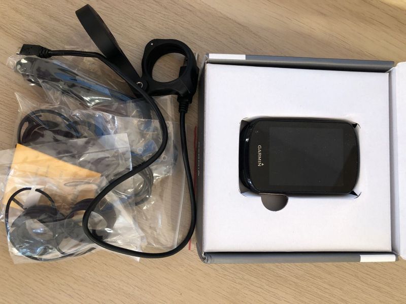Prodám Garmin Edge 830