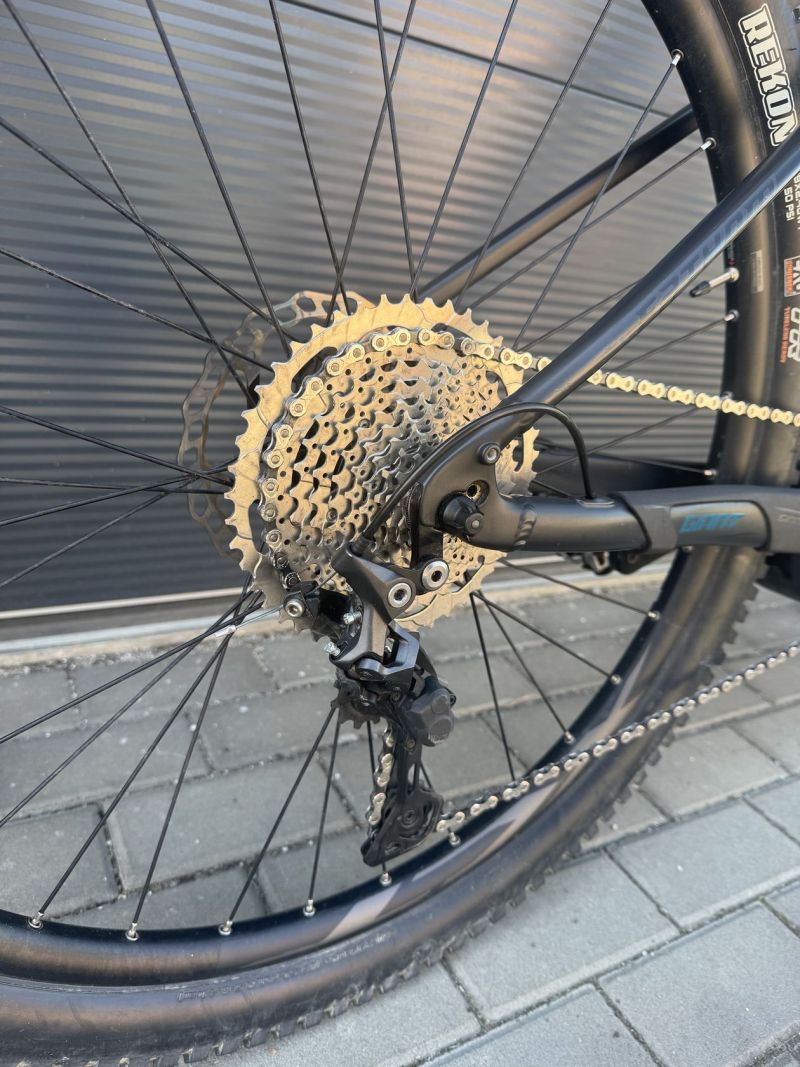 Giant Fathom E+2 29, vel. M