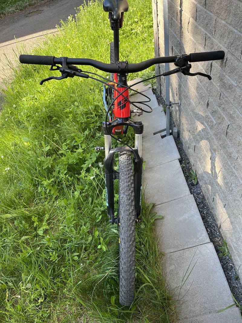 GT Avalanche 