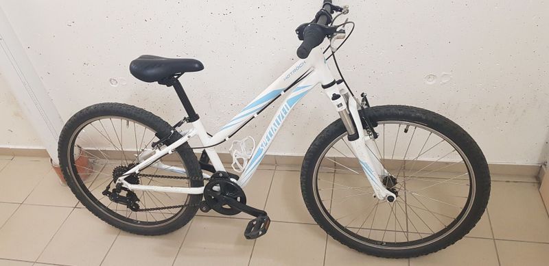 Dětské kolo Specialized Hotrock 24'