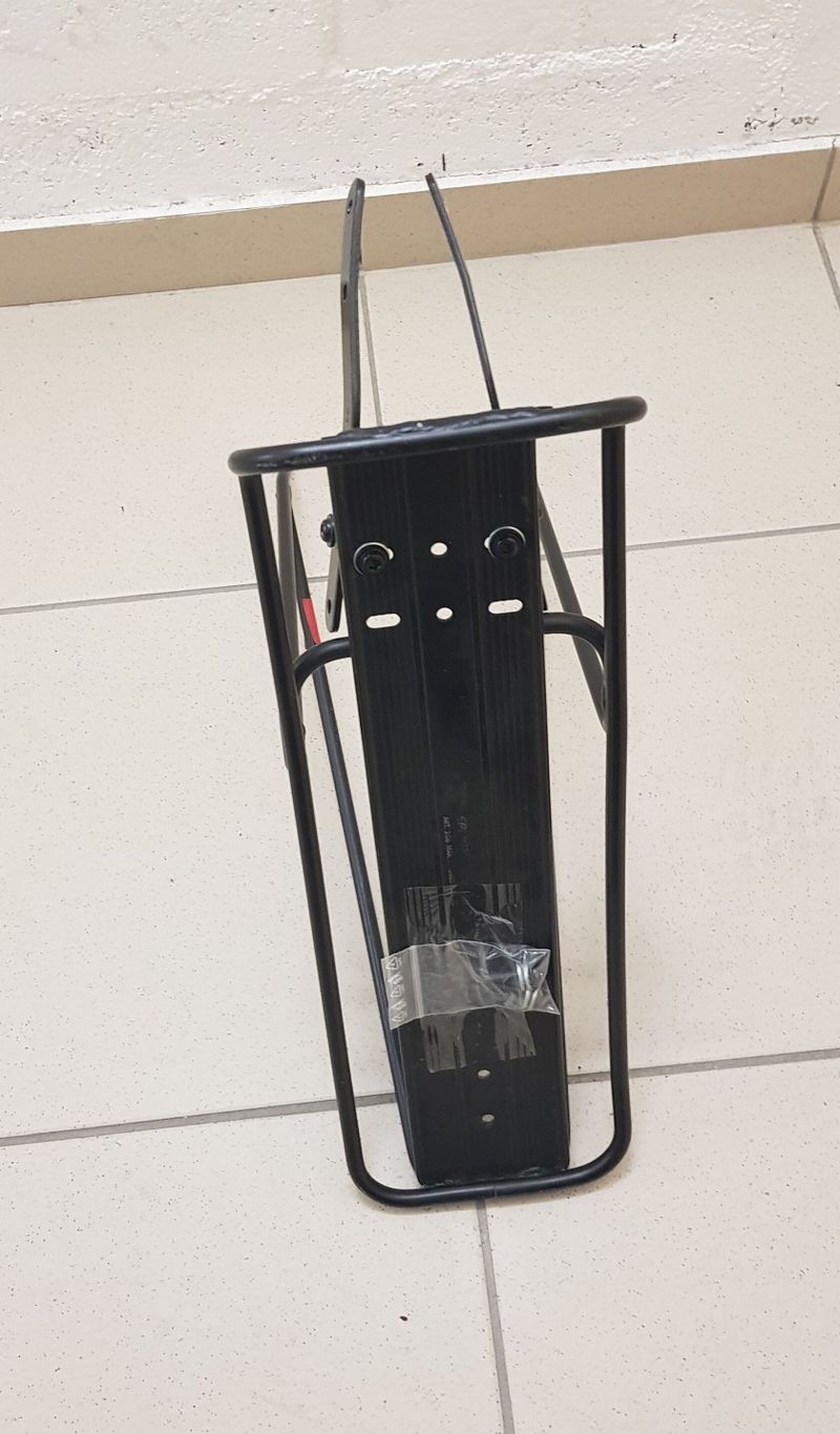 Prodám nosiče na kolo, kus 200,-