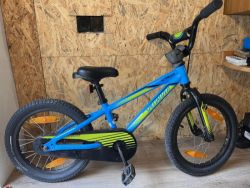 SPECIALIZED Hotrock 16"
