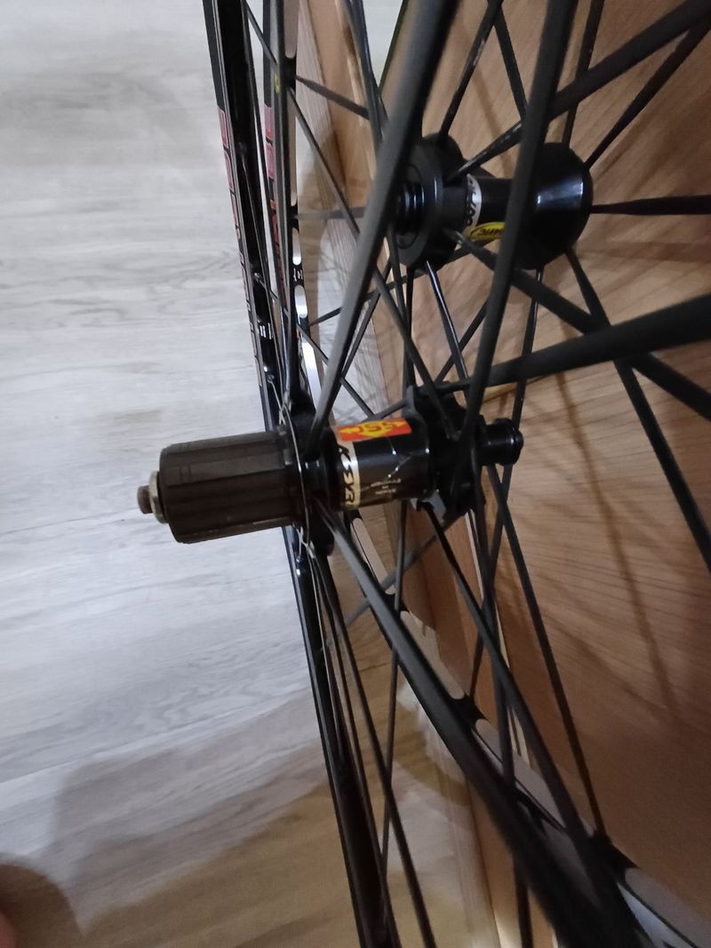 Zapletená kola MAVIC KSYRIUM SL