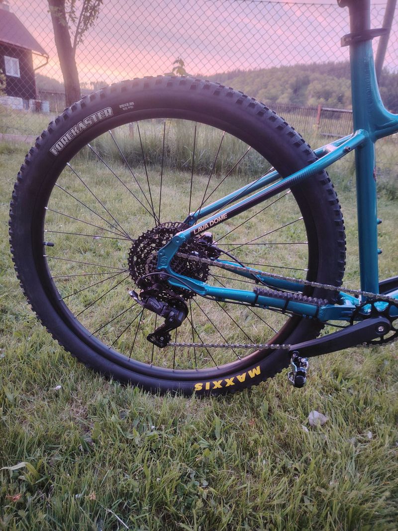 Kona lava dome prodam