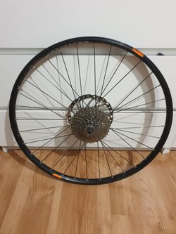 DT Swiss kola 26’