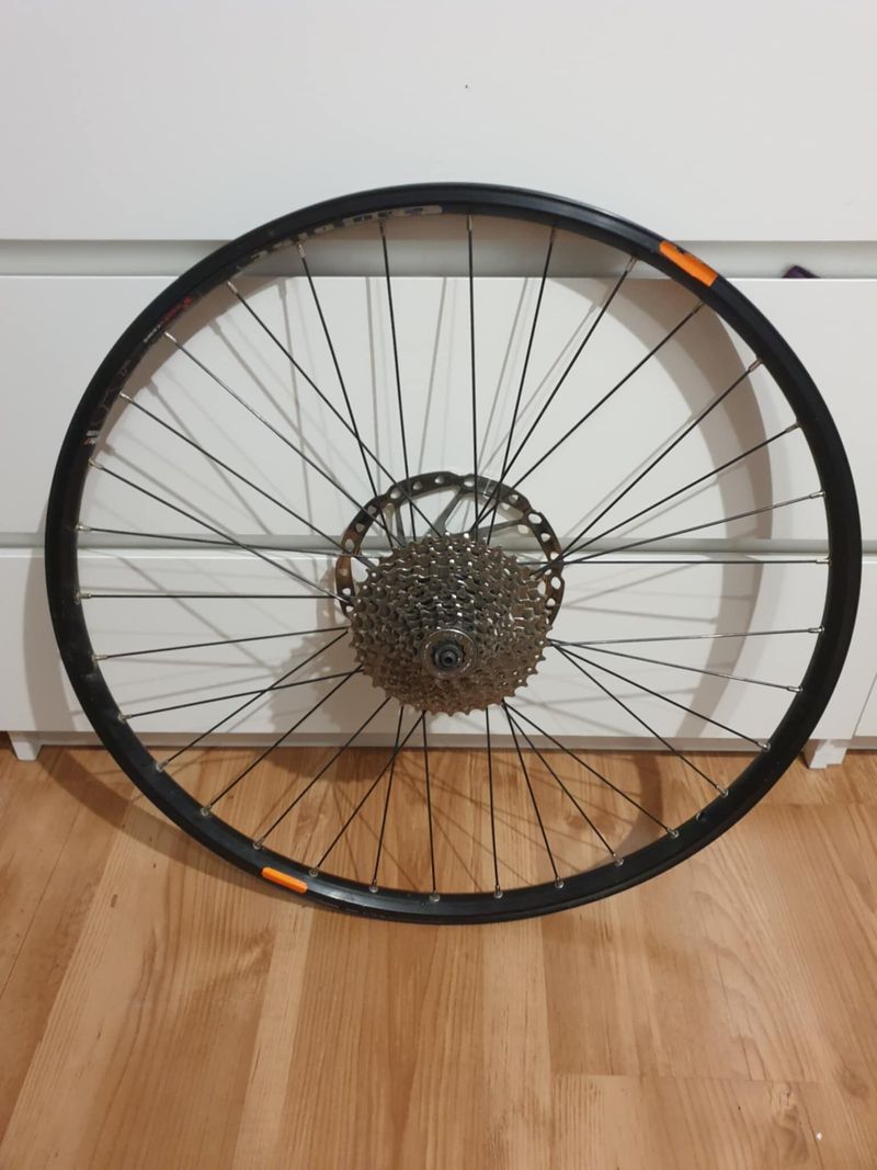 DT Swiss kola 26’