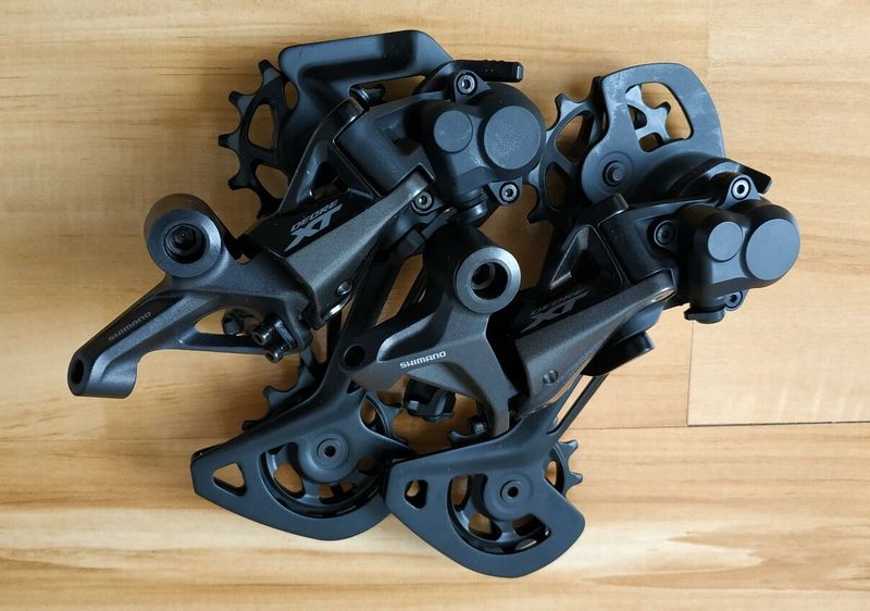 Přehazovačky Shimano XT 12s