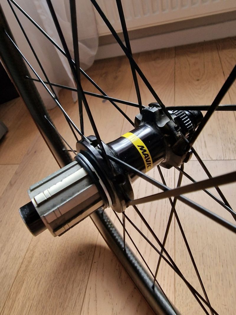 Karbonová kola Mavic Cosmic SL 65 Disc