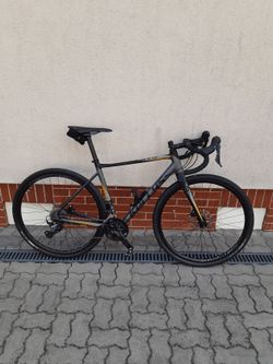 Prodávám gravel kellys 50 velikost m