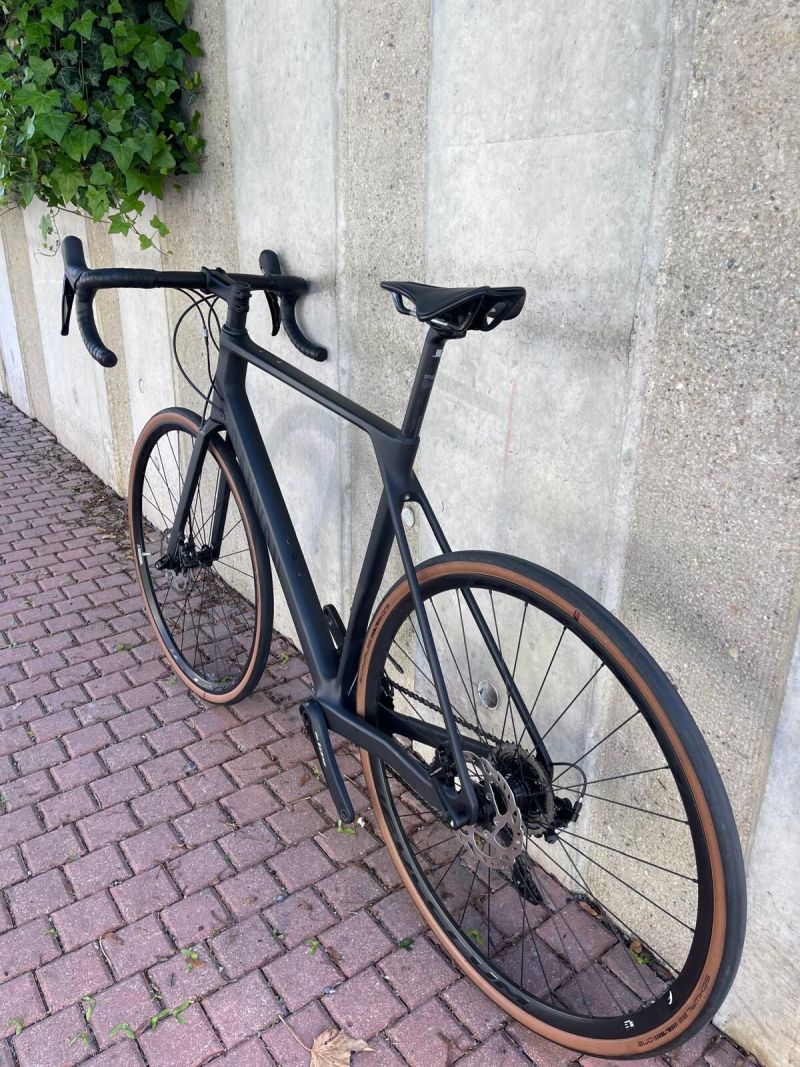 Canyon Endurace CF 7 2023 (L) 