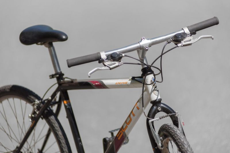 Scott Apache - MTB/fitness kolo