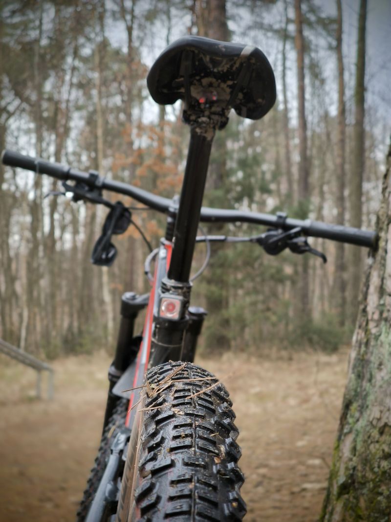 Pěkně a spolehlivé Trek Fuel 5.