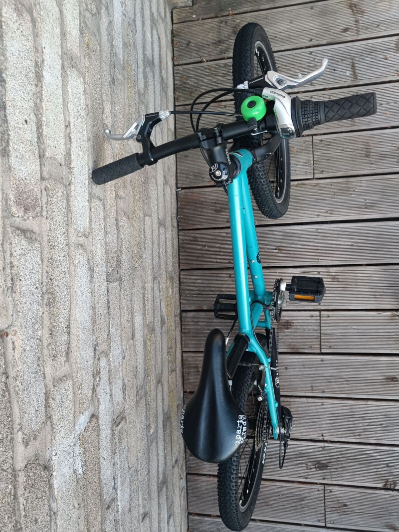 Dětské kolo Kubikes 20