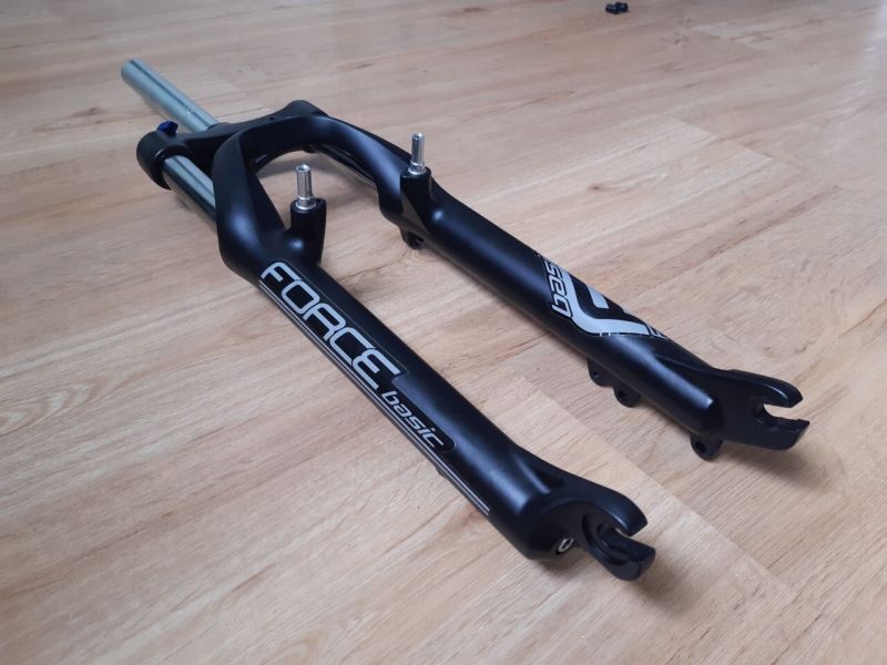 Odpružená vidlice 26" zdvih 80mm