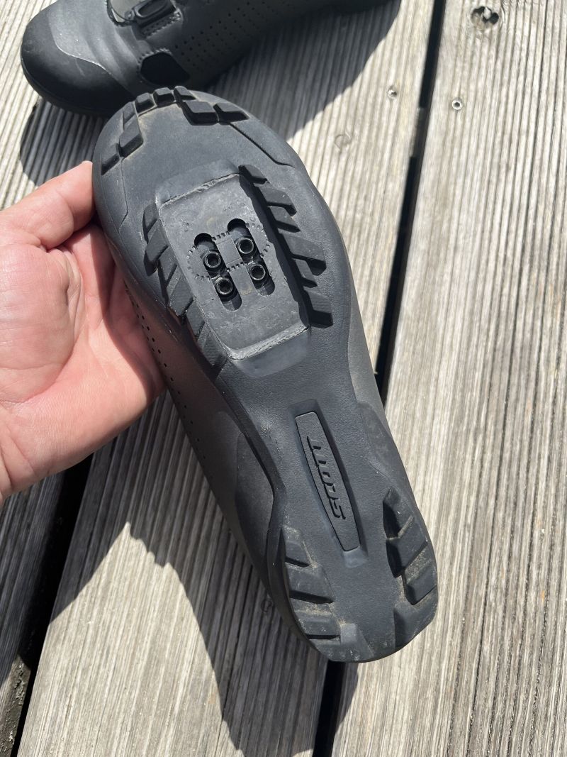 Dámské cyklistické MTB tretry