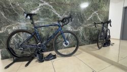 Specialized Tarmac SL6 Expert ultegra Di2/ Boty S-works 44