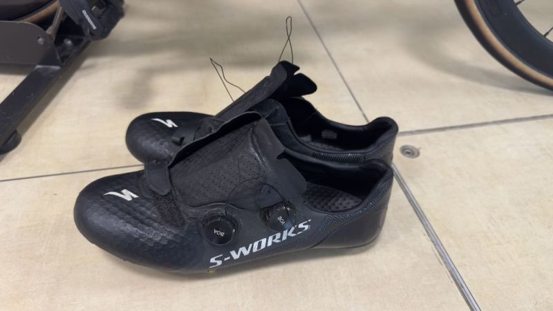 Specialized Tarmac SL6 Expert ultegra Di2/ Boty S-works 44