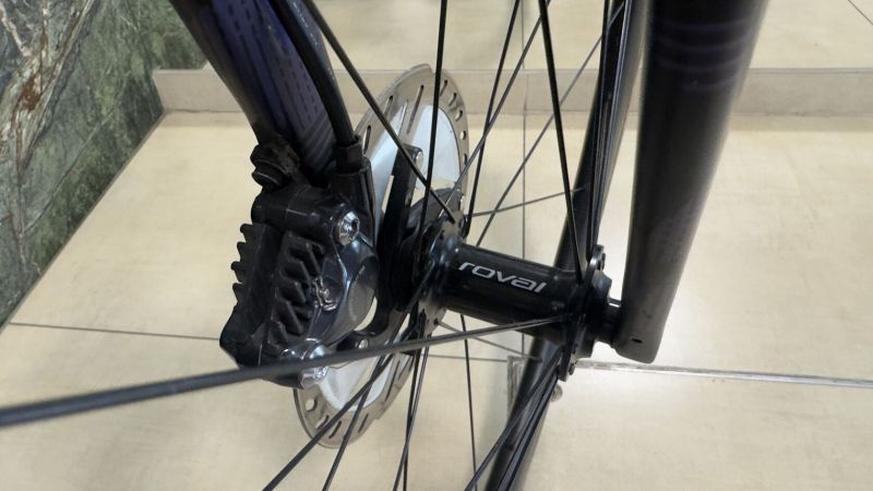 Specialized Tarmac SL6 Expert ultegra Di2/ Boty S-works 44