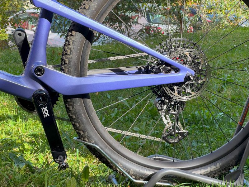 Canyon Lux Trail CFR LTD (2024)
