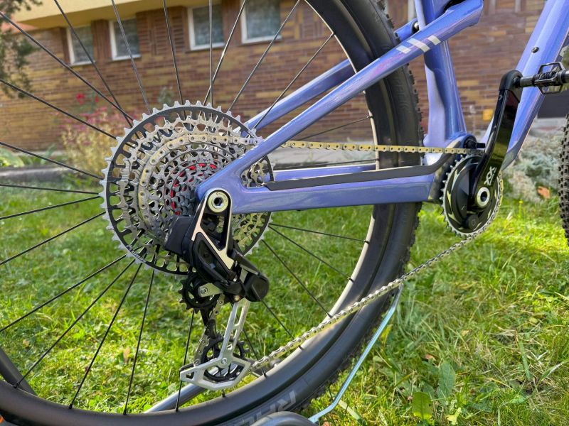 Canyon Lux Trail CFR LTD (2024)