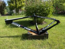 Karbonový rám Superior Team 29 Issue (2016) – velikost M