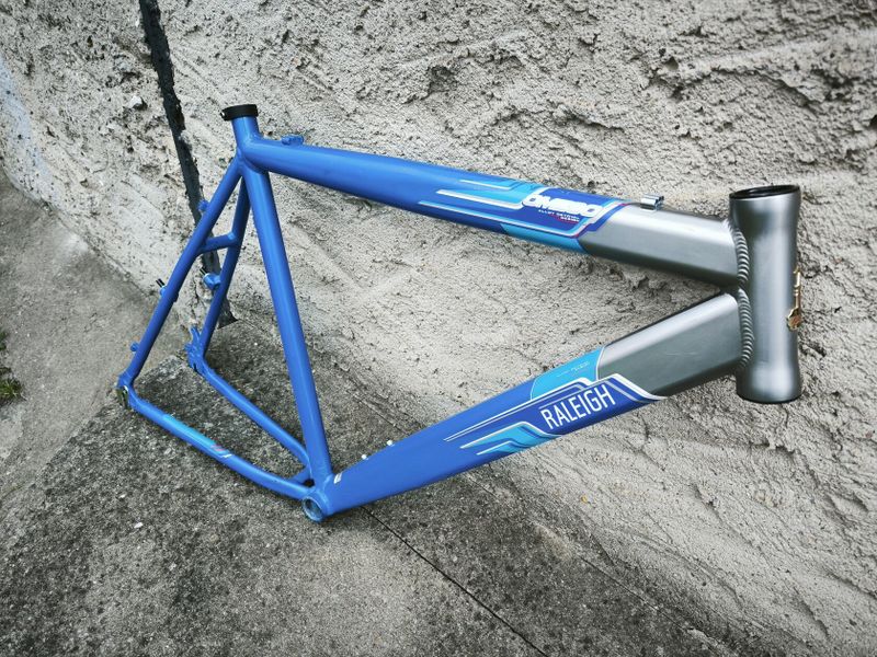 Raleigh 23" pro 26kola 
