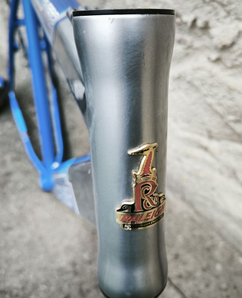 Raleigh 23" pro 26kola 