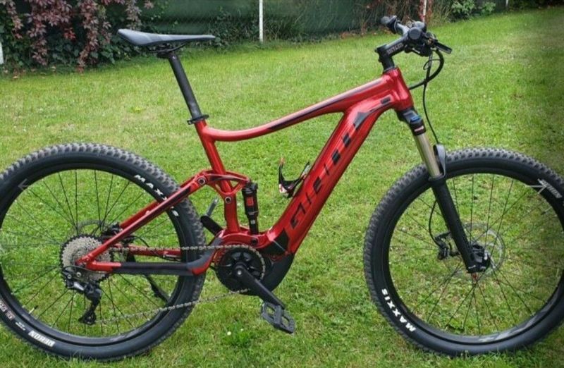 Elektrokolo Giant STANCE E+2
