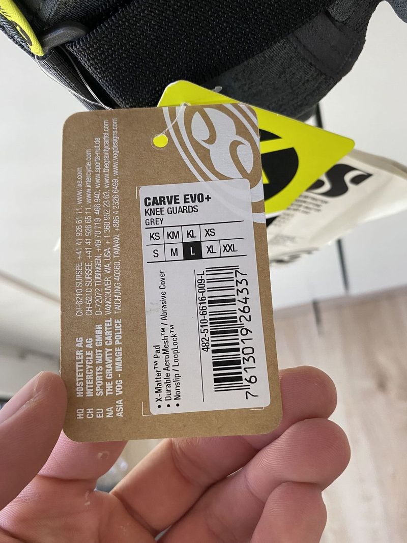 Kolenní chrániče IXS Carve Evo+