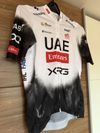 Dres UAE emirates XRG pogačar