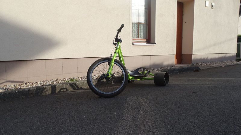 Driftovací tříkolka DRIFTRIKE TRIAD UNDERWORLD 2 GREEN