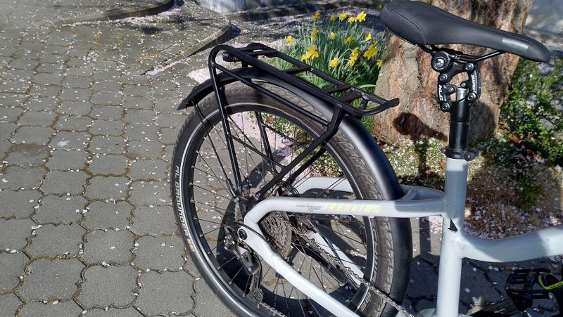 Trekové elektrokolo velikost S se sníženým nástupem