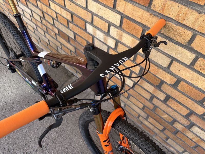 CANYON LUX CFR, vel. L - 495 mm - zakázková stavba - SHIMANO XTR 1 x 12 / FOX / DT SWISS - NOVÉ