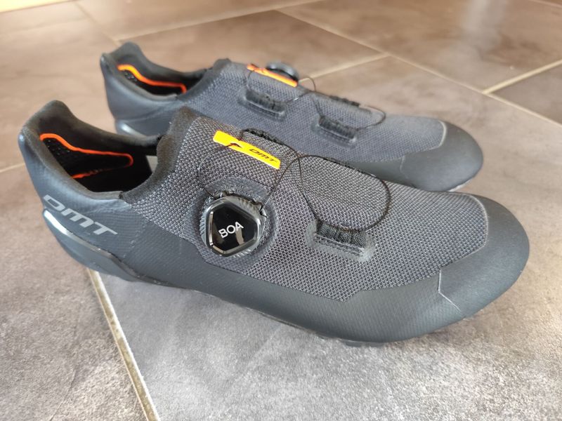 DMT KM30 vel. 43.5 černá MTB tretry - NOVÉ