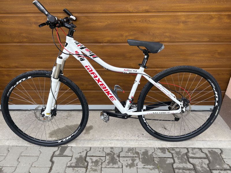 Dámské Trekingové kolo
