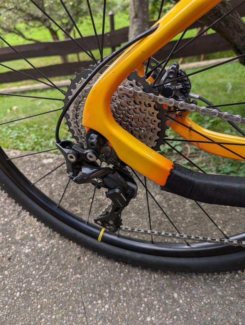 Karbonový hardtail Maxbike Kamet XT – RockShox SID, Mavic Crossmax