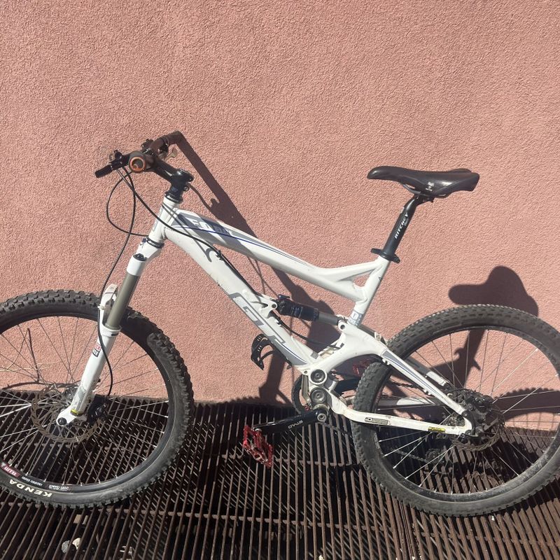 Celoodpružené kolo GT FORCE
