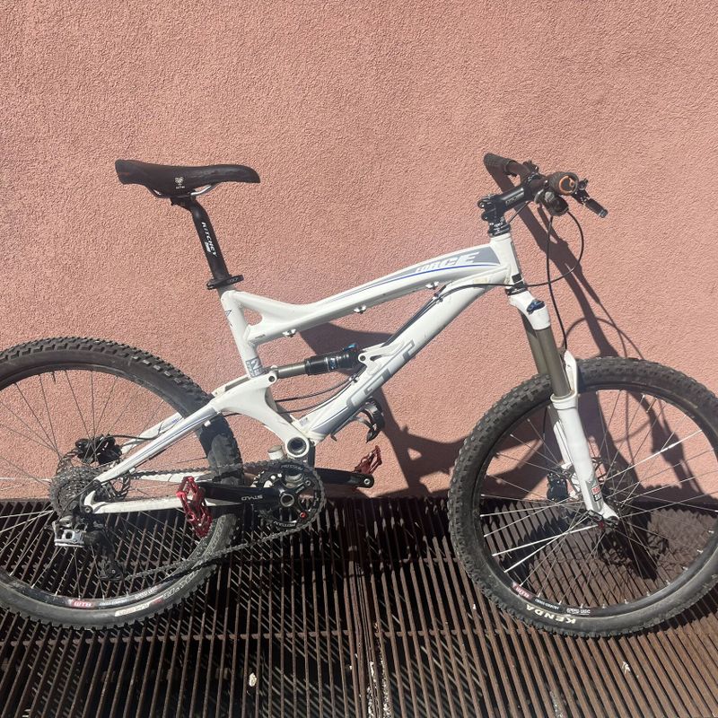 Celoodpružené kolo GT FORCE